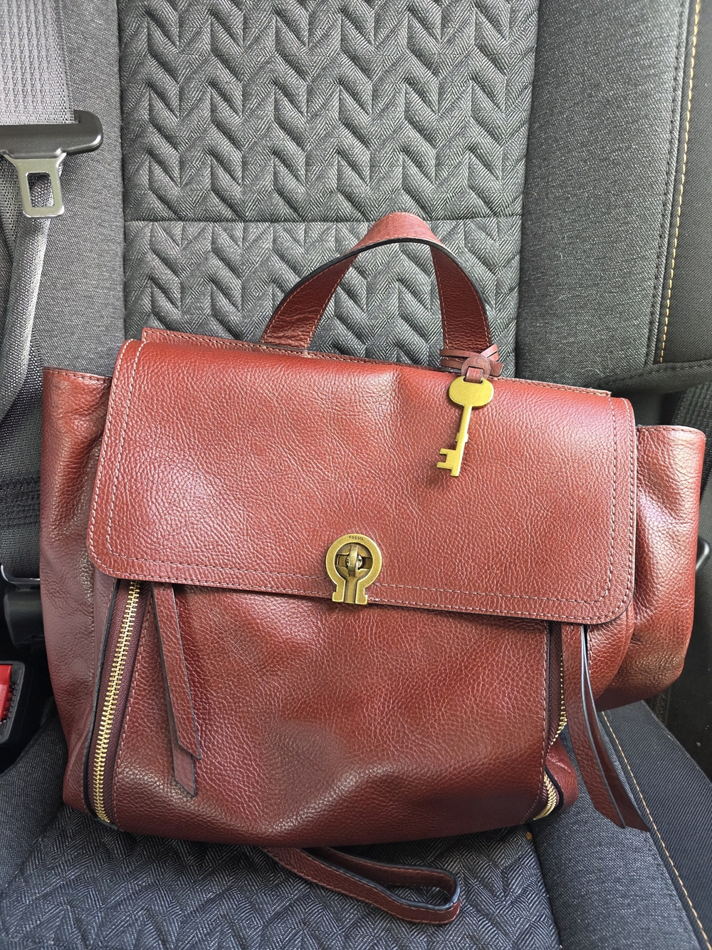 Fossil Red Leather Shoulder Bag with Gold Hardware